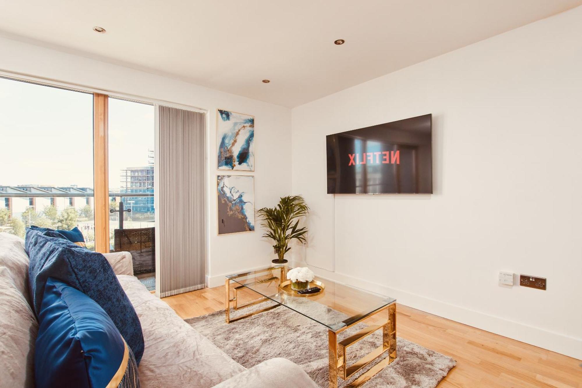 King Deluxe City Apt Large Balcony& Free Parking! Лідс Екстер'єр фото
